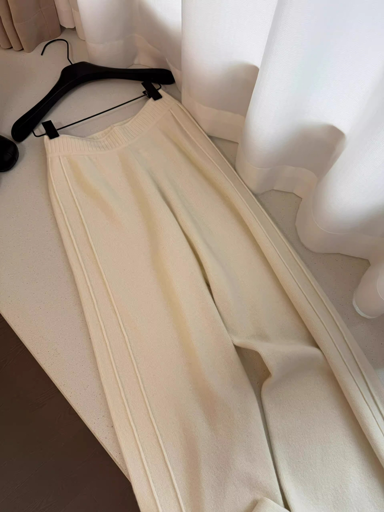 Off-White Knit Wide-Leg Pants for Women - Fall Winter Casual Straight-Leg Loose Sweatpants - Cropped and Full Length - Image 2
