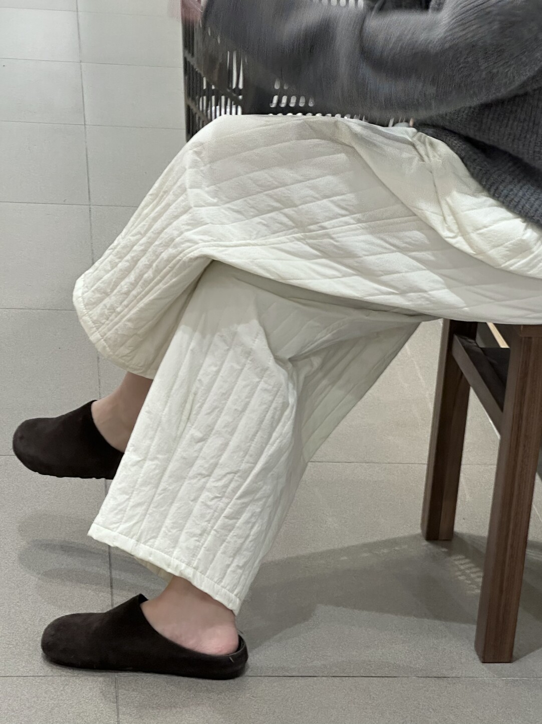 Japanese Minimalist Versatile Quilted Balloon Pants - Image 3