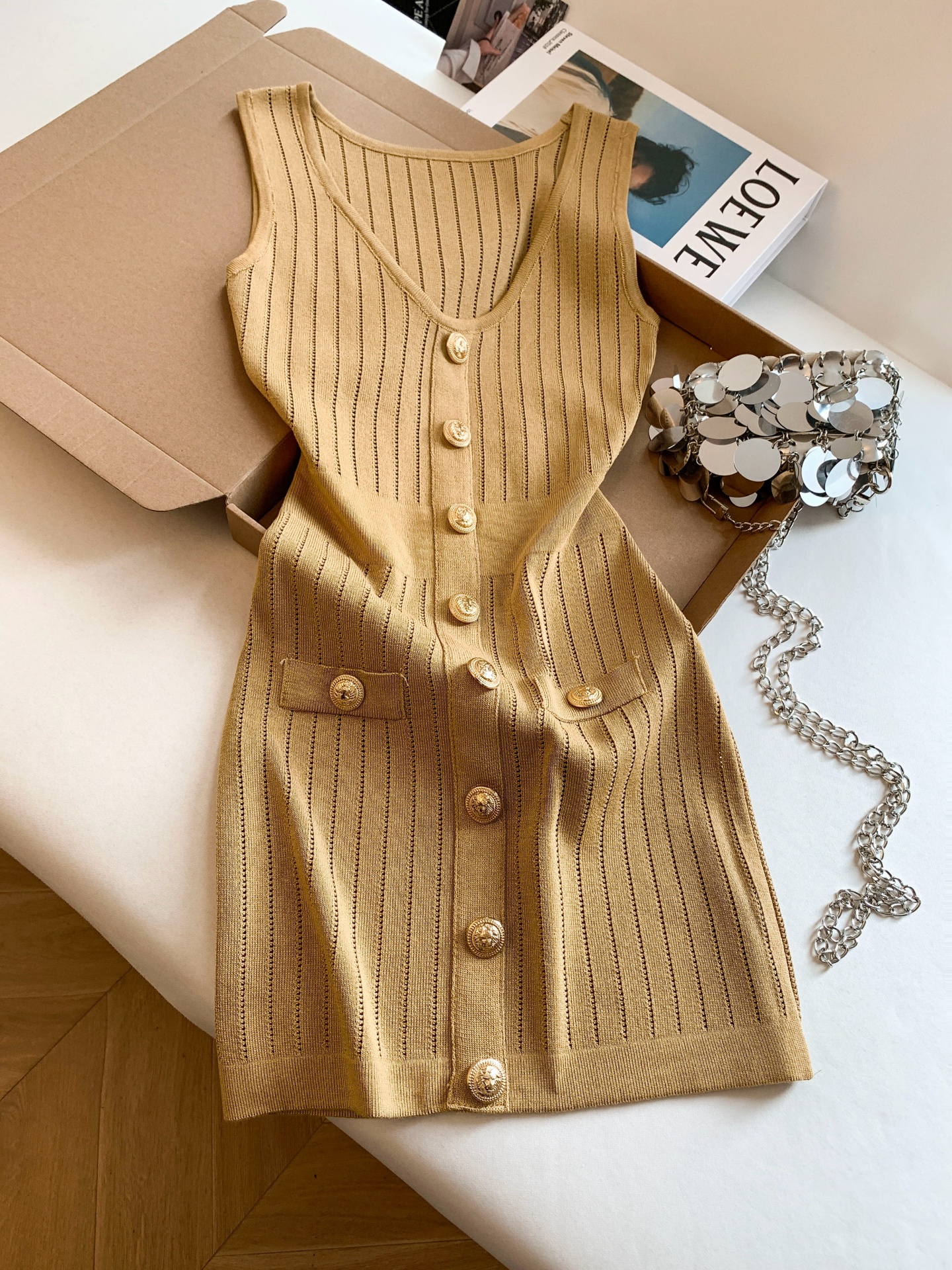 womens-sleeveless-bodycon-mini-dress-with-button-detail