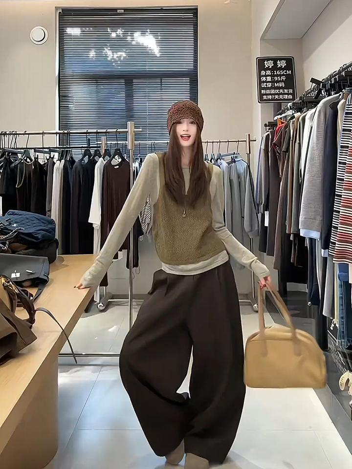 Korean Hollow Knit Cami Two-Piece Layering Top Solid Color - Image 4